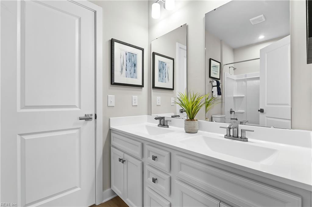 7128 Holiday Ln Property Photo 25