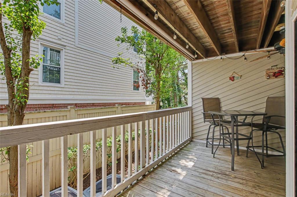 2325 Sea Shell Rd Property Photo 16