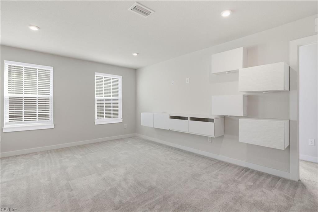 207 Terrywood Dr Property Photo 23