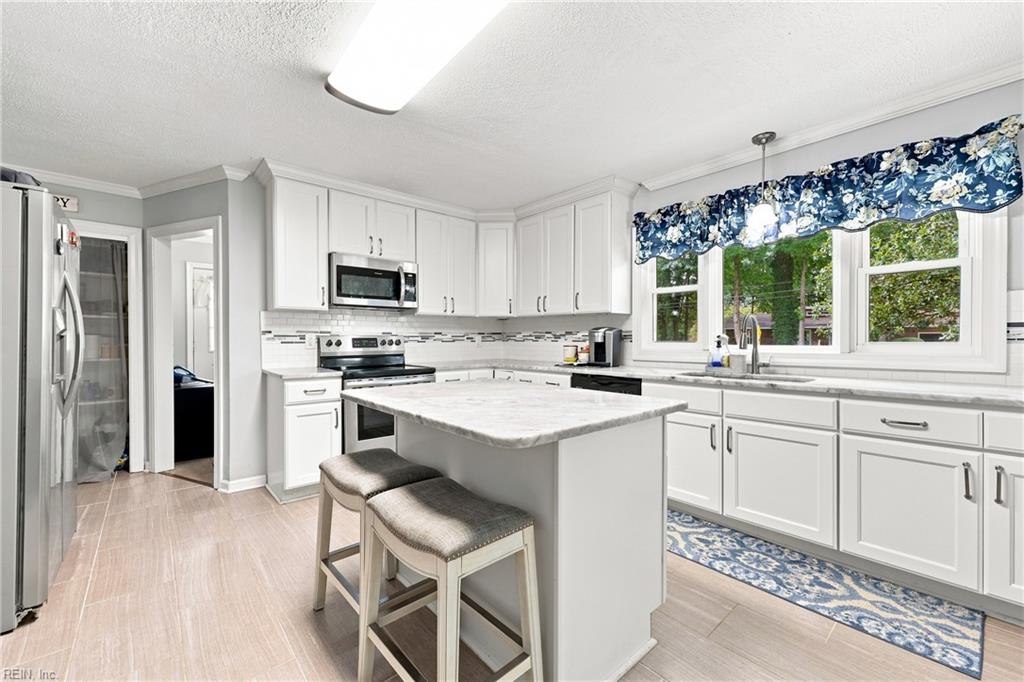 40 Denbigh Blvd Property Photo 11