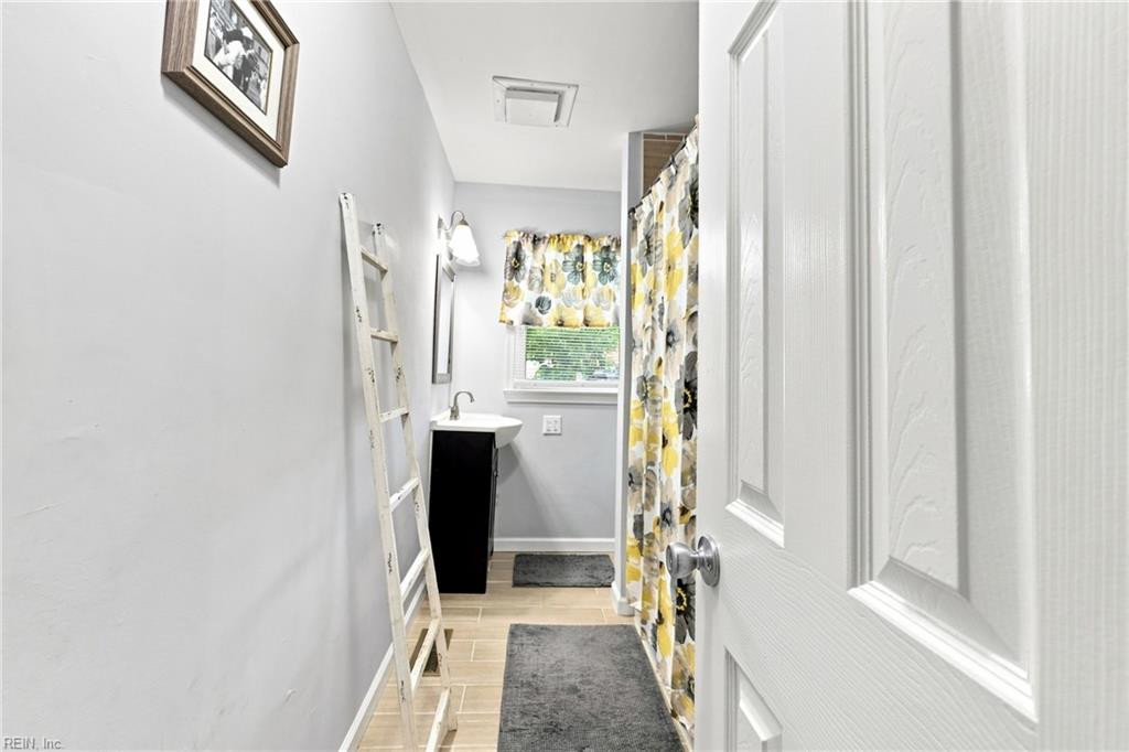 40 Denbigh Blvd Property Photo 21