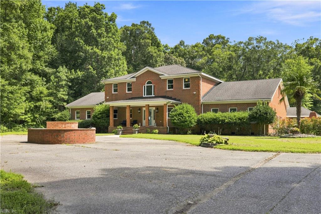 4133 West Neck Rd Property Photo 3