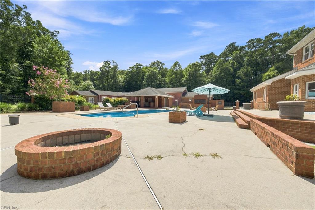 4133 West Neck Rd Property Photo 46