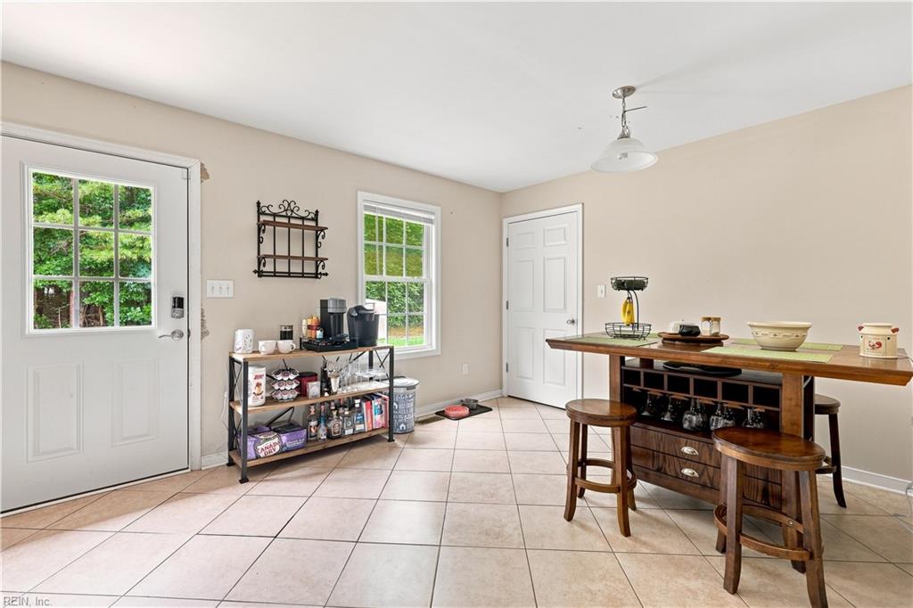 4011 Moss Point Dr Property Photo 7