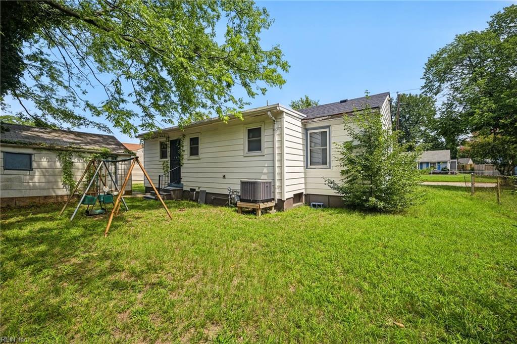 833 Tifton St Property Photo 32