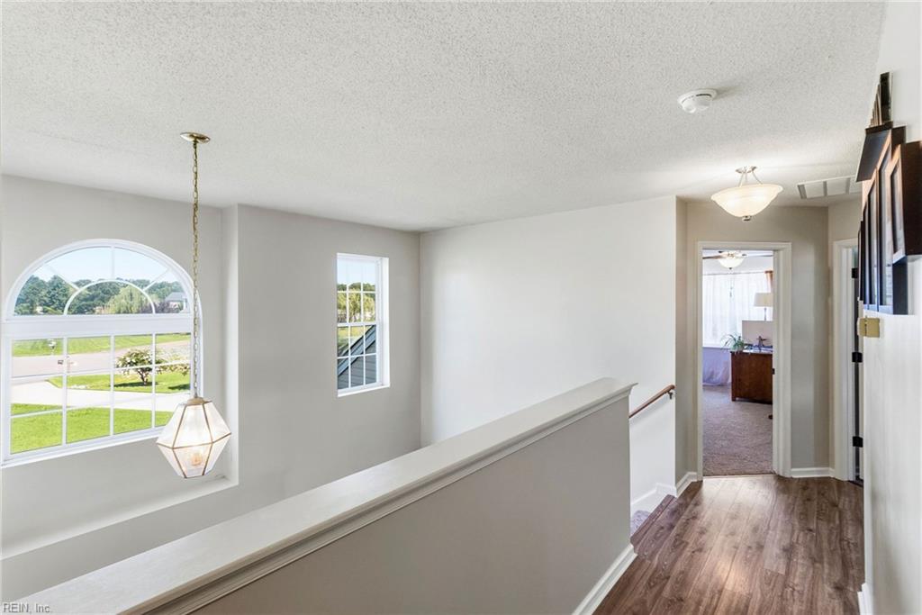 104 Waterway Ct Property Photo 13