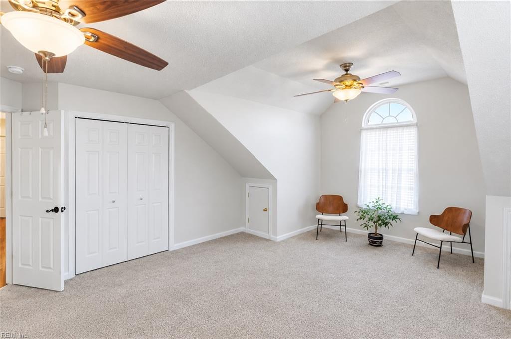 104 Waterway Ct Property Photo 21