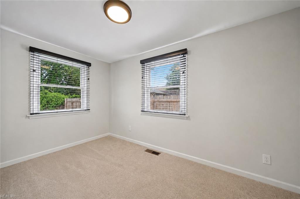 3804 Robin Hood Rd Property Photo 13