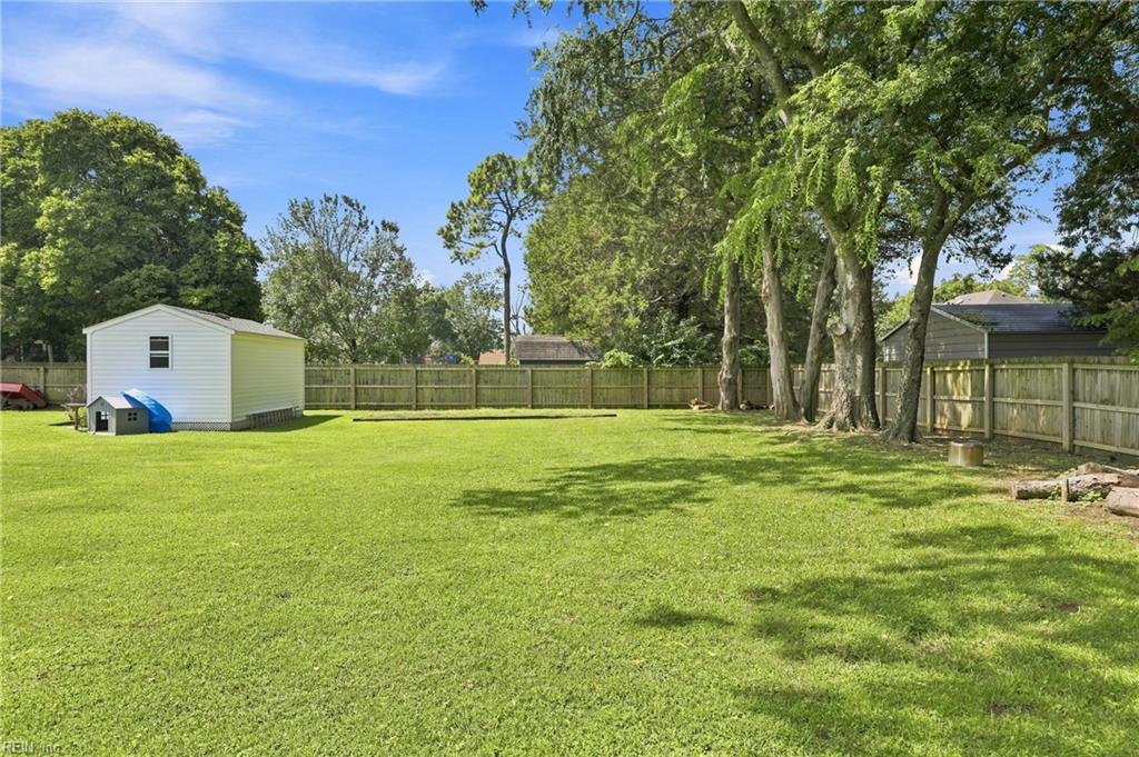 201 Azalea Dr Property Photo 30
