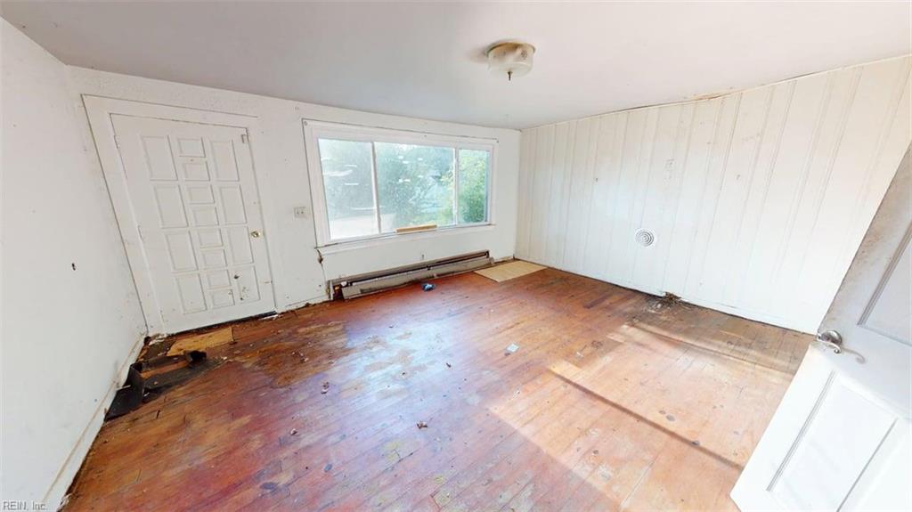 5031 Indian River Rd Property Photo 5