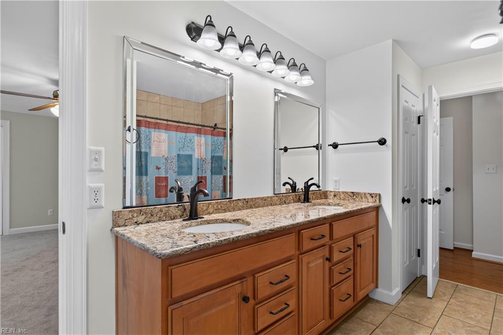 4613 Dorchester Ln Property Photo 18