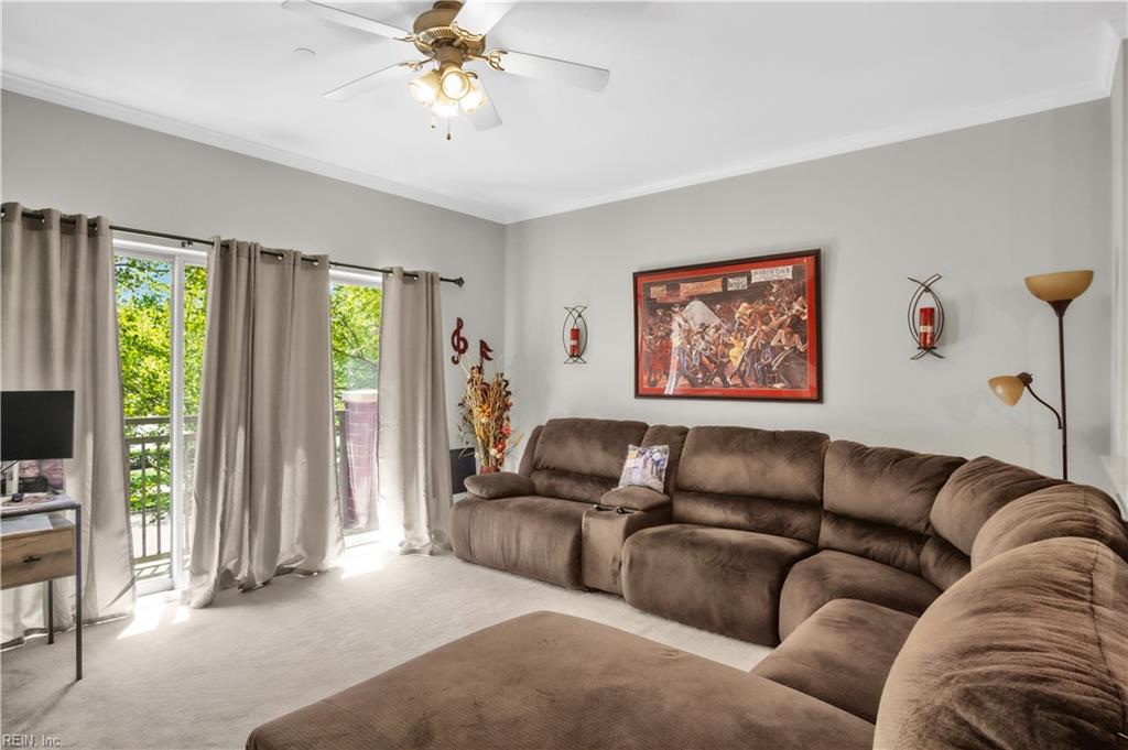 230 Nat Turner Blvd Property Photo 6