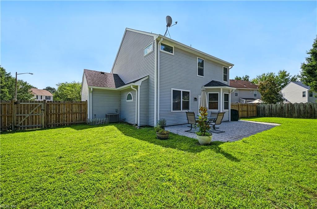 312 Sawmill Arch Property Photo 44