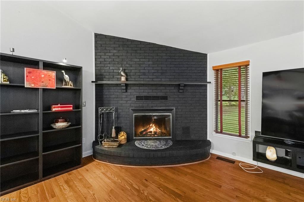 4212 Lakeview Pw Property Photo 19