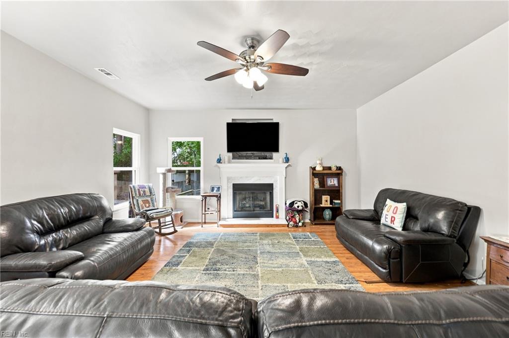 1805 Crestwynd Dr Property Photo 14