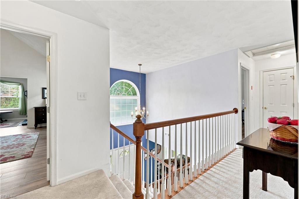 1805 Crestwynd Dr Property Photo 32