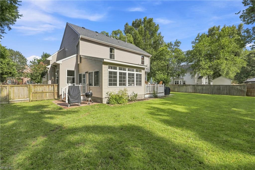 1805 Crestwynd Dr Property Photo 48