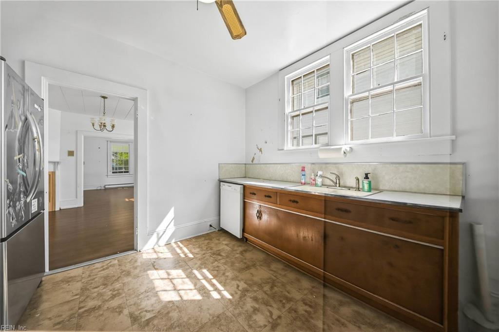 101 Highland Ave Property Photo 13