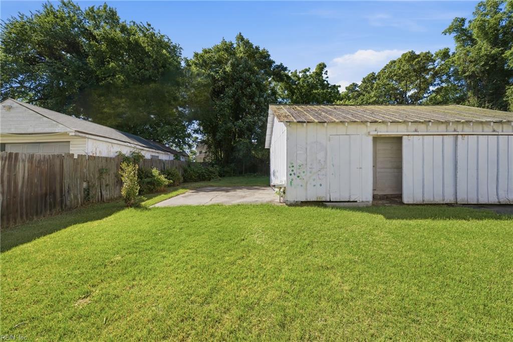 101 Highland Ave Property Photo 38
