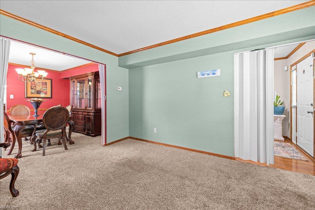 2545 Farmworth Trl Property Photo 15