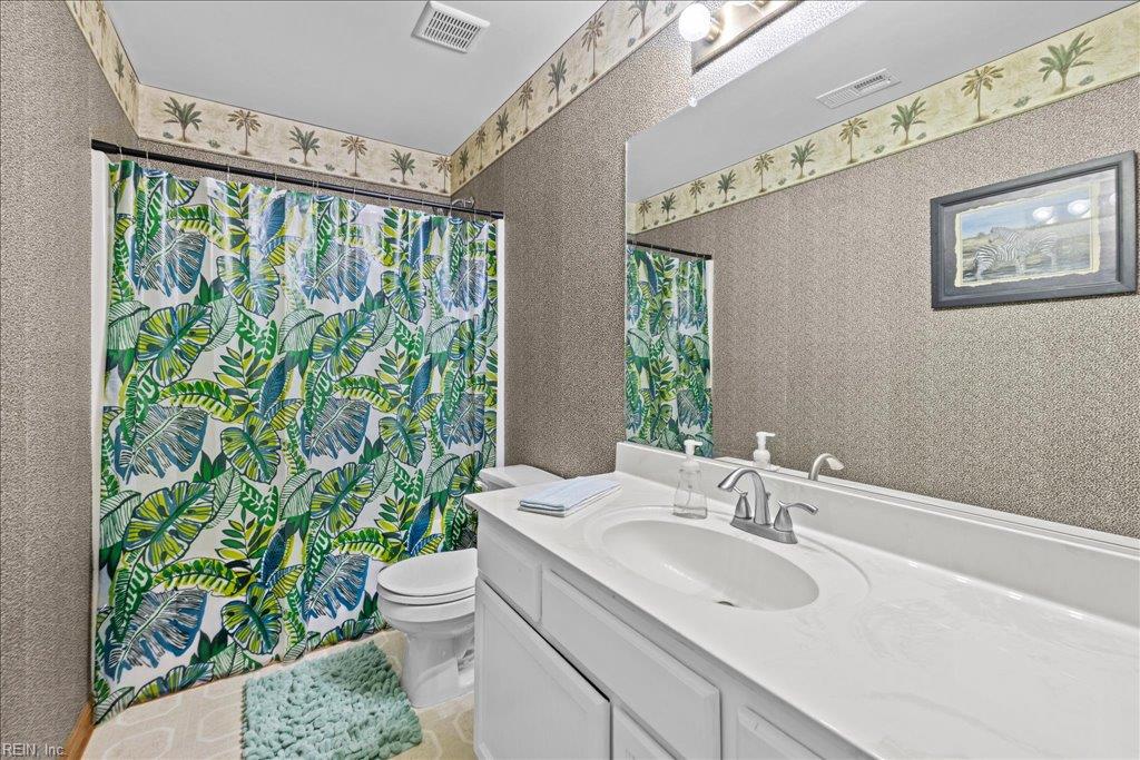 2545 Farmworth Trl Property Photo 24