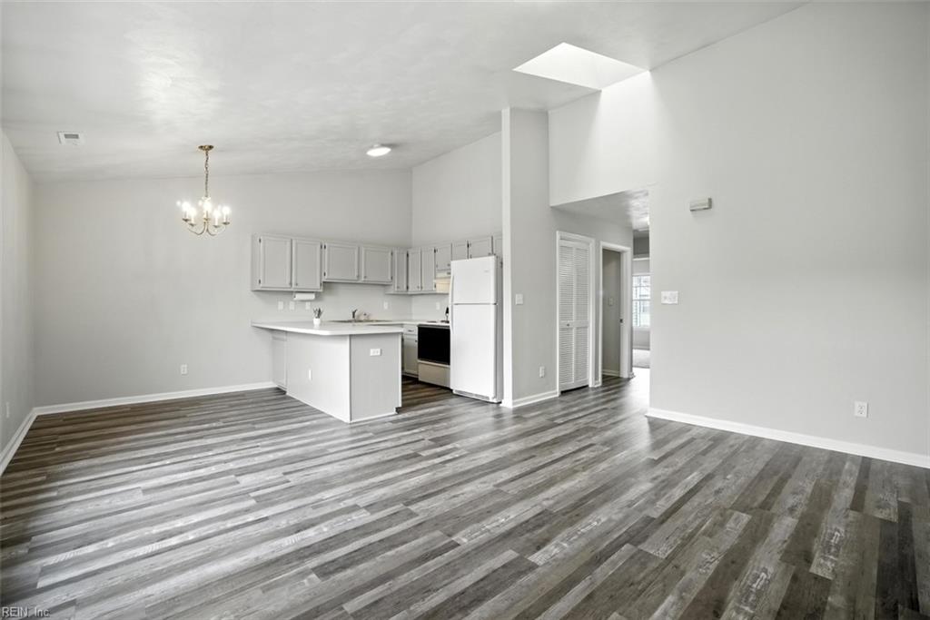 3331 Clover Meadows Dr Property Photo 7