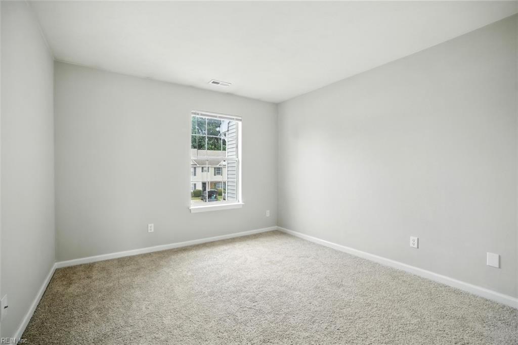 3331 Clover Meadows Dr Property Photo 11