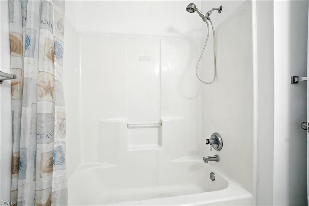 3331 Clover Meadows Dr Property Photo 16