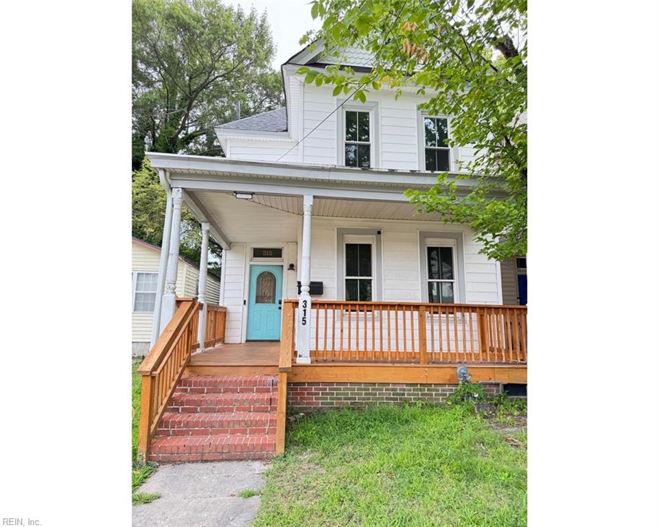 315 W 31st St Property Photo 1