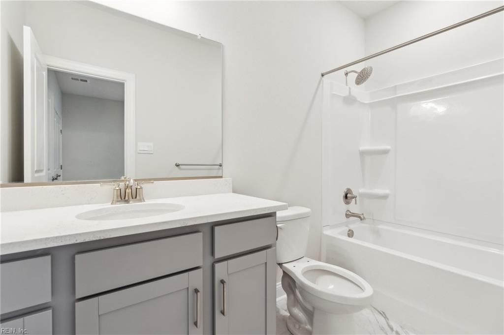 1268 Treviso Bay Property Photo 15