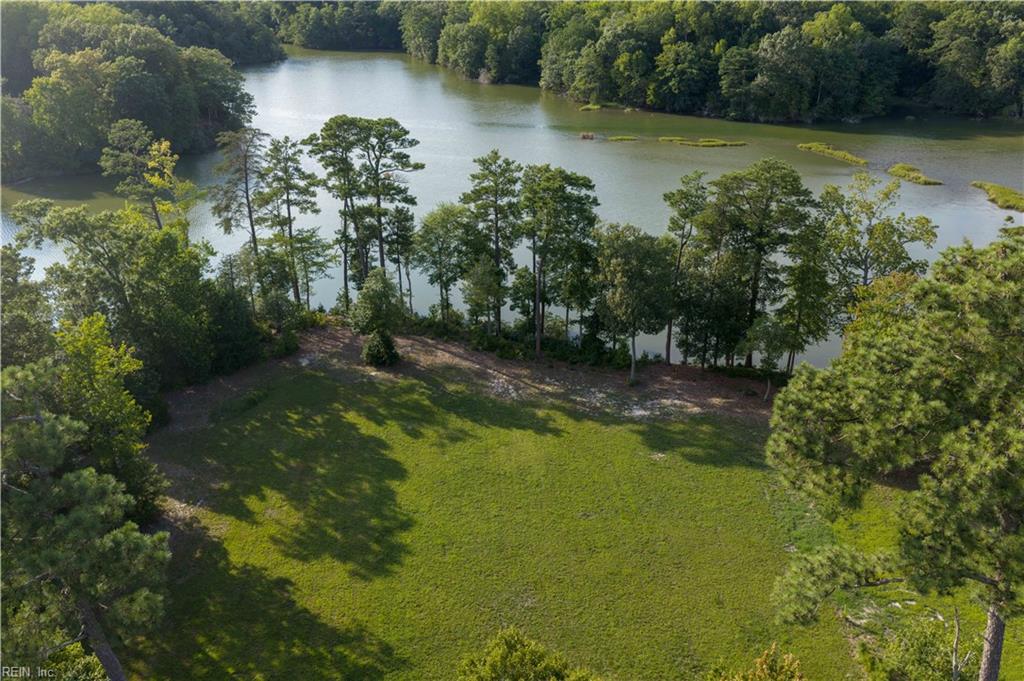 0000 Rivercreek Dr Property Photo 9