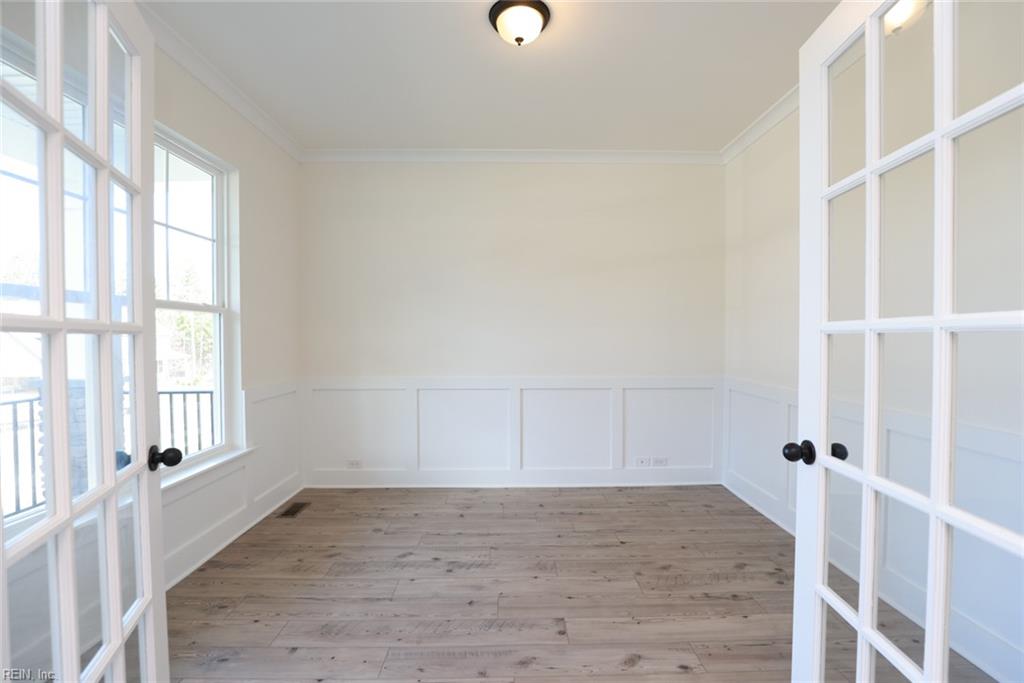 Mm Colfax Property Photo 3