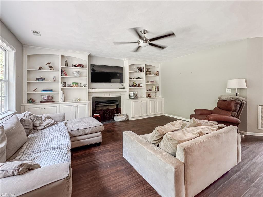 4936 Oriole Dr Property Photo 13