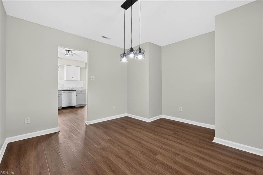 1803 Olde Buckingham Rd Property Photo 9