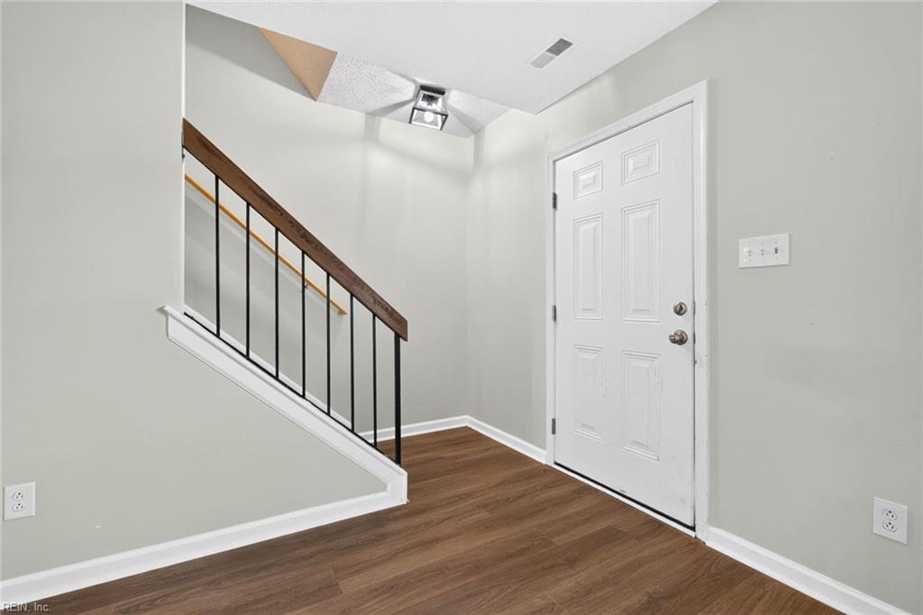 1803 Olde Buckingham Rd Property Photo 14