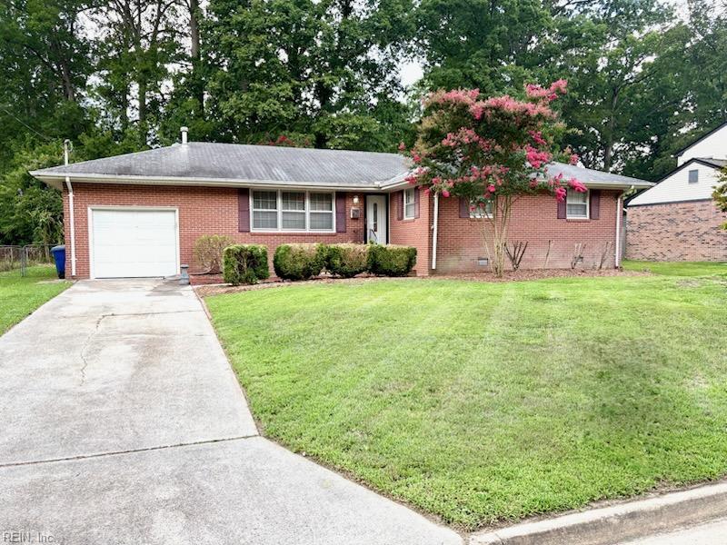 861 Cascade Dr Property Photo 1