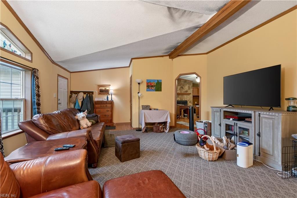 6807 Short Ln Property Photo 8