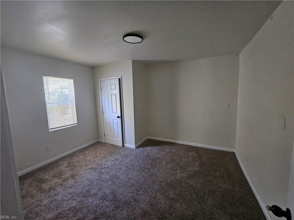 1221 29th St Property Photo 9