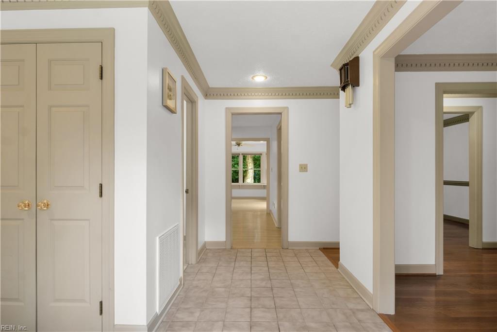 3005 Heritage Landing Rd Property Photo 10