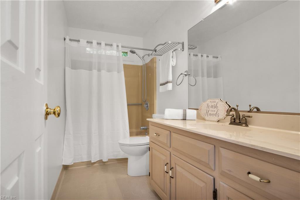 3005 Heritage Landing Rd Property Photo 41