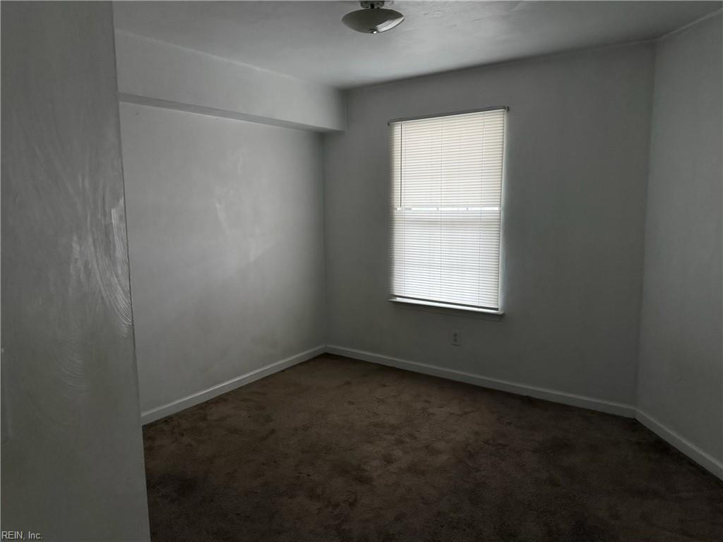 1232 Norview Ave Property Photo 6