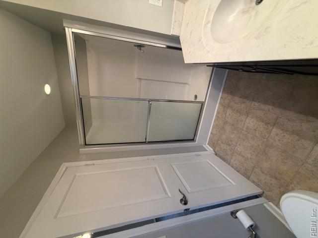 1609 Apsley Ct Property Photo 24