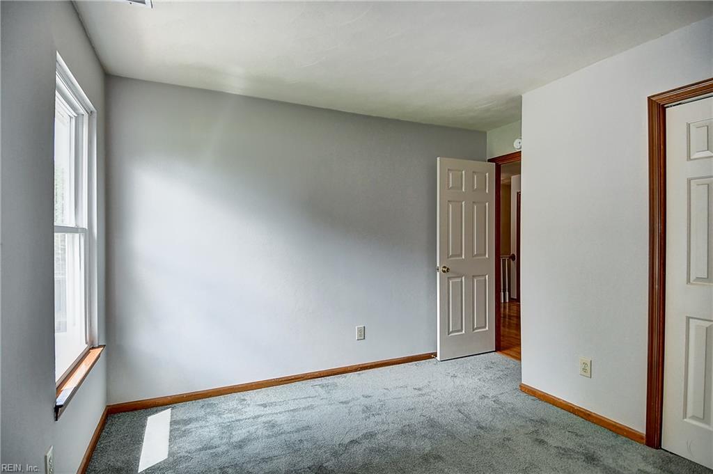 2137 Fort Belvoir Dr Property Photo 32