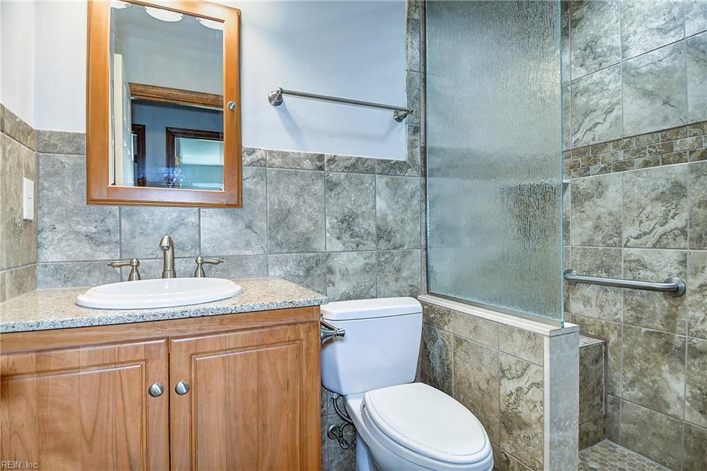 2137 Fort Belvoir Dr Property Photo 34