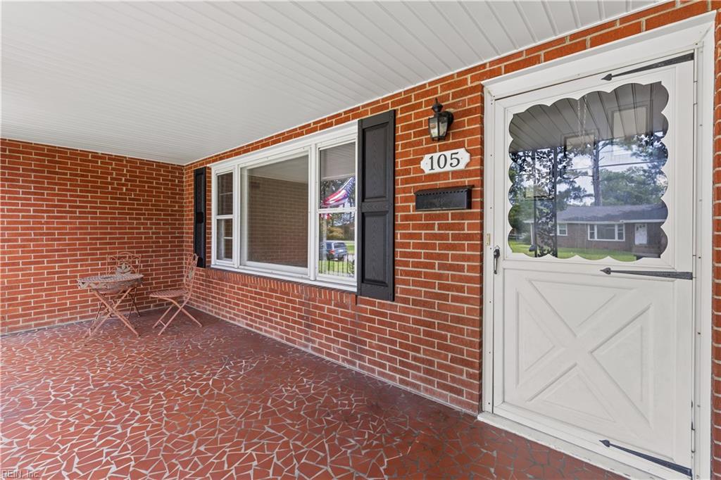 105 Lynn Dr Property Photo 7
