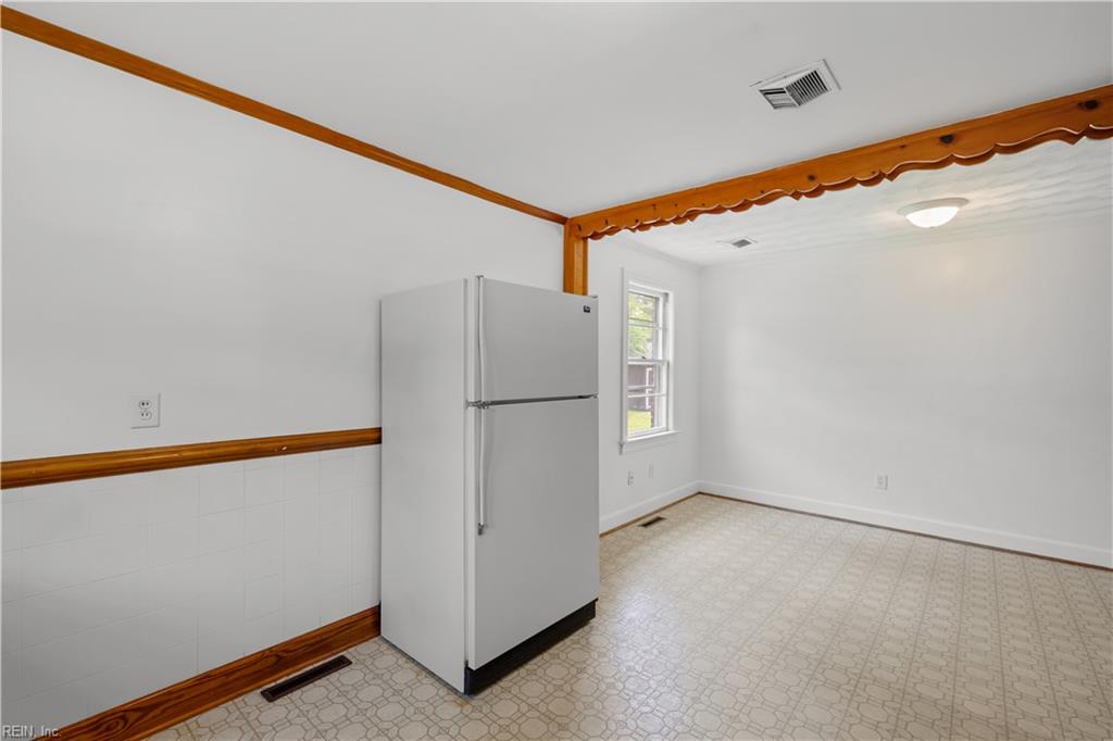 105 Lynn Dr Property Photo 15