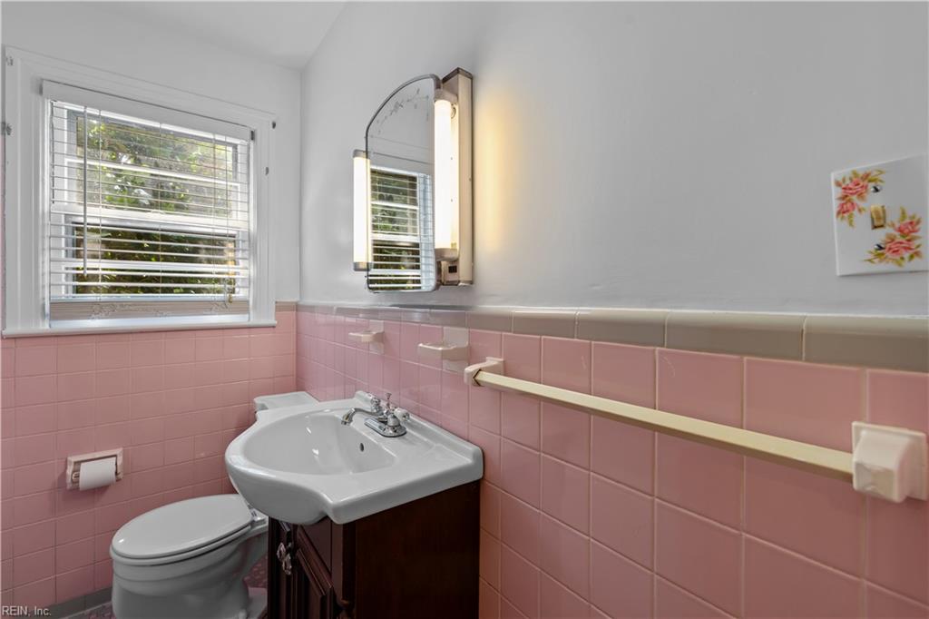 105 Lynn Dr Property Photo 23