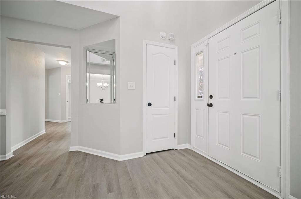 1848 Chestwood Dr Property Photo 8