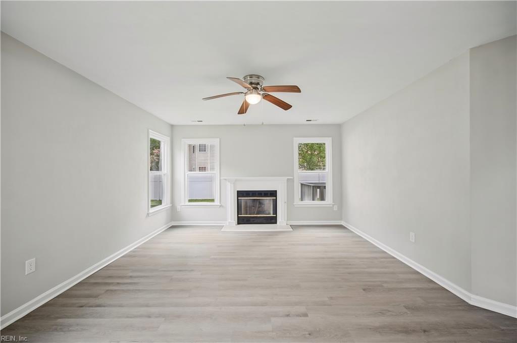 1848 Chestwood Dr Property Photo 11