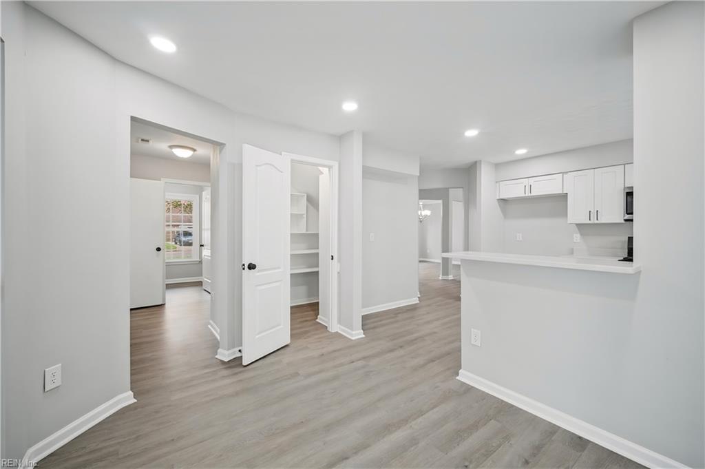 1848 Chestwood Dr Property Photo 17